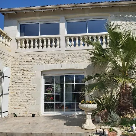 Bed & Breakfast Lilas *